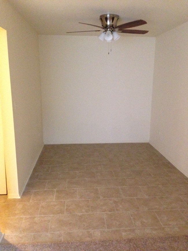 Photo - Kenilworth Towers