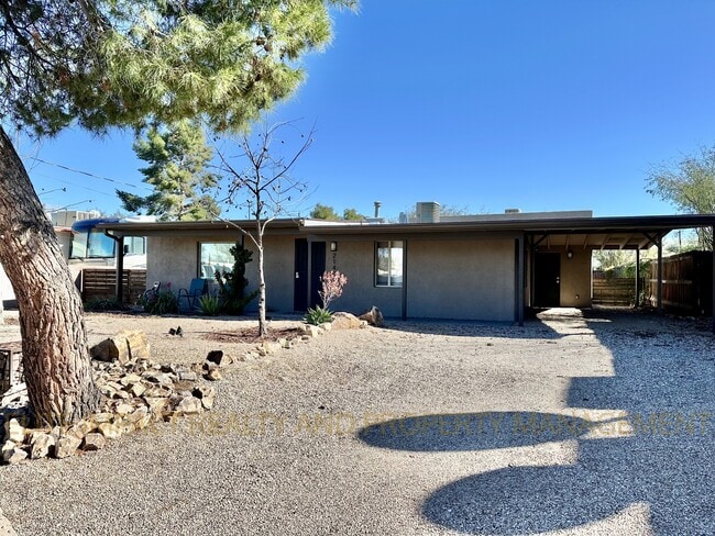 Photo - 2140 N Northway Ave