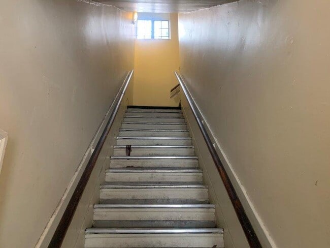 Photo - 213 N 2nd St Unidad B3