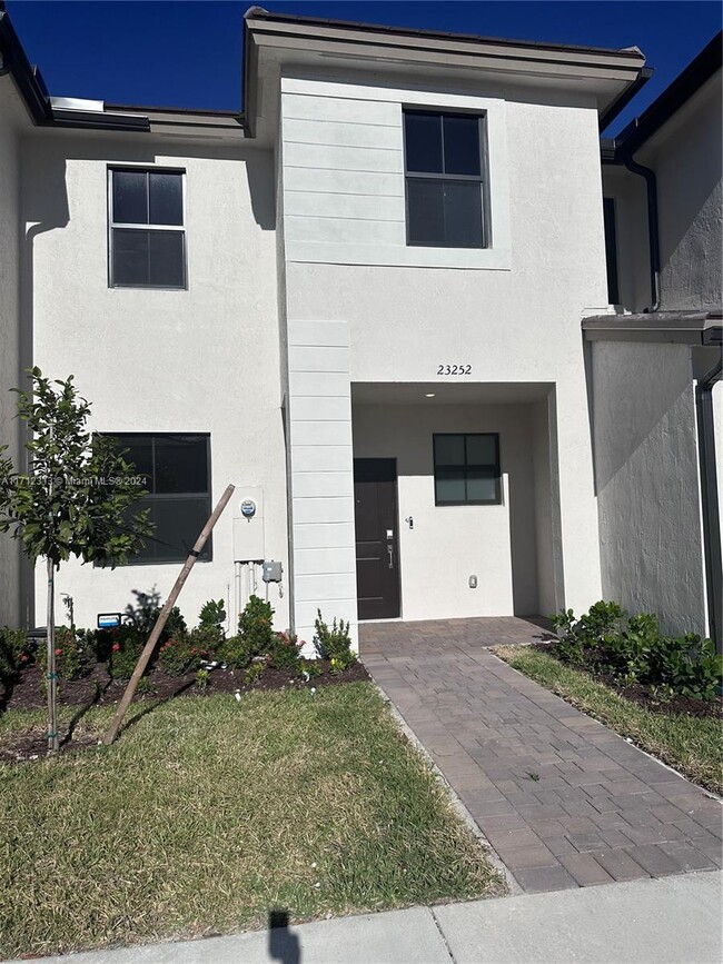 Photo - 23252 SW 127th Ct Townhome