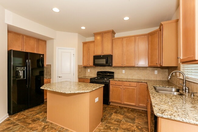 Photo - 1291 Farm Branch Dr SW