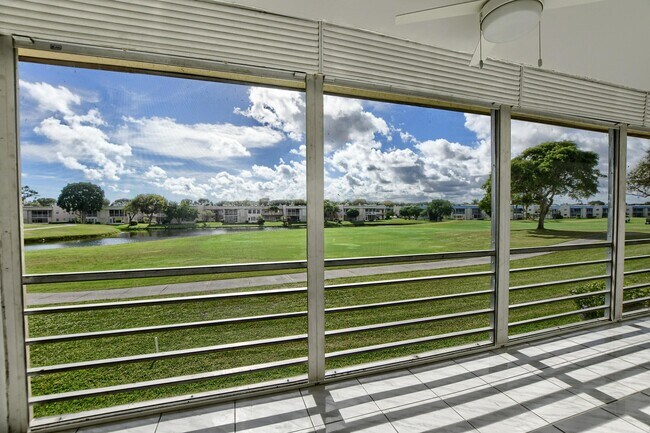 Photo - 224 Capri E Unit 224