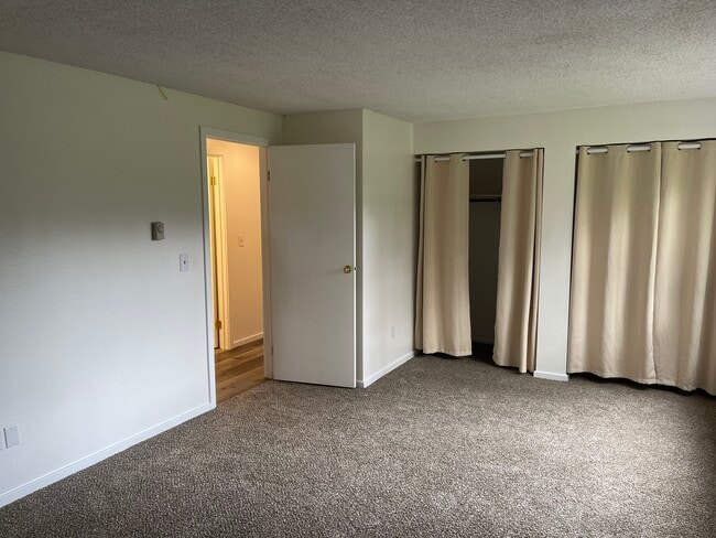 Photo - 6111 Glen Mary Ln SE Unit D