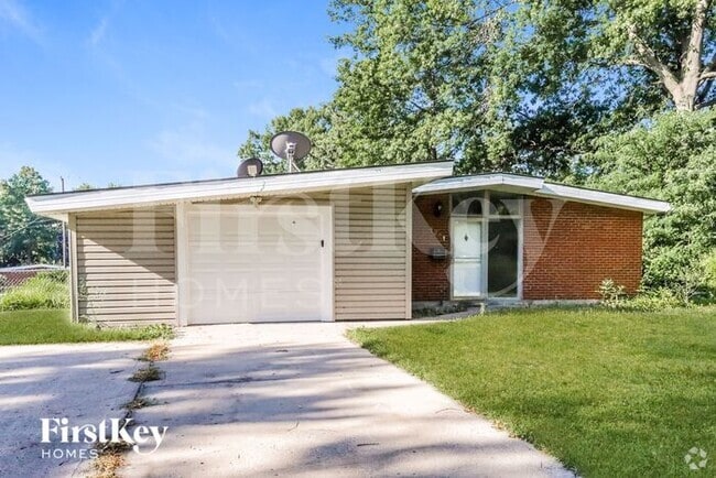 Building Photo - 1211 NE 67th St Rental