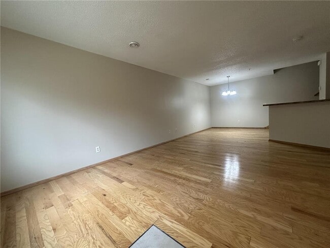 Photo - 5522 100th Ln