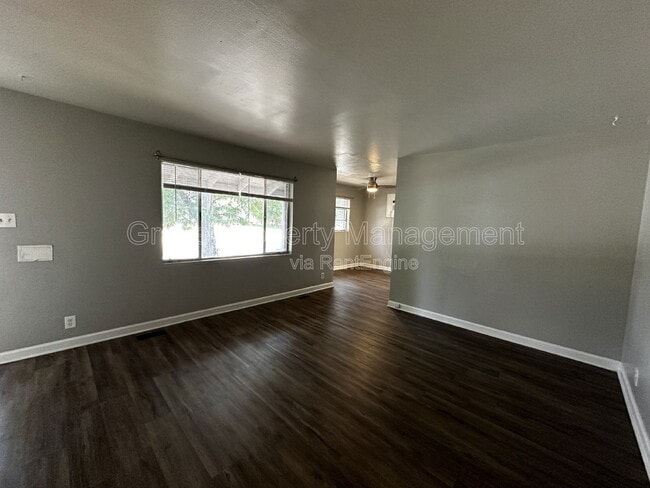 Photo - 9295 Ciancio St