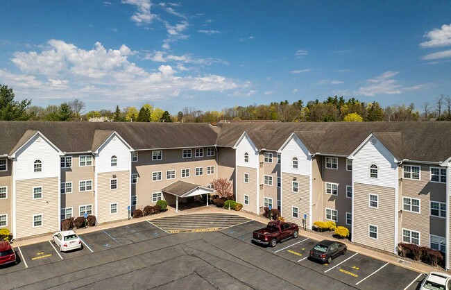 Photo - Montgomery Manor Apartamentos