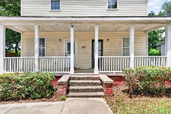 Photo - Move in to Olympia!