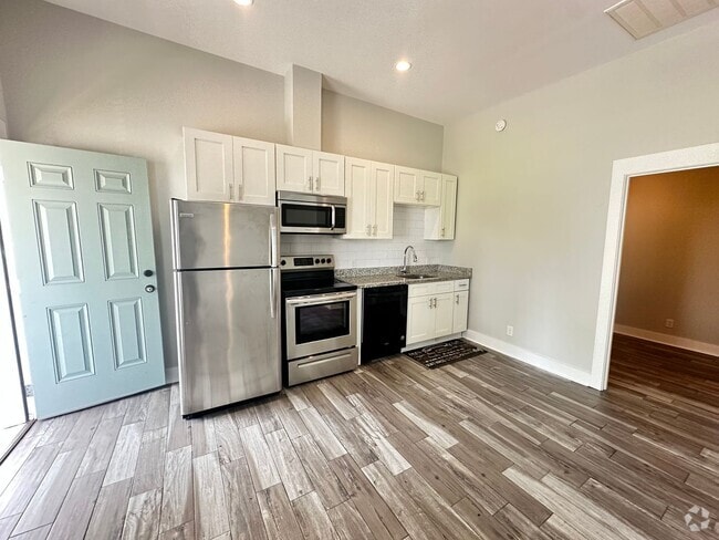 Building Photo - 7 Pearl St Unit 7 Pearl St Rental