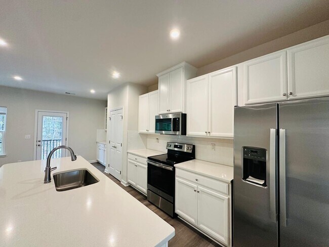 Photo - 3502 Timber Ml Dr