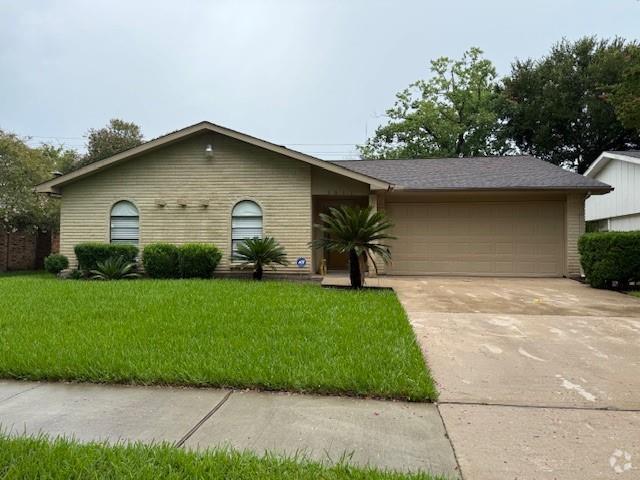 Building Photo - 3011 Meadowview Dr Rental