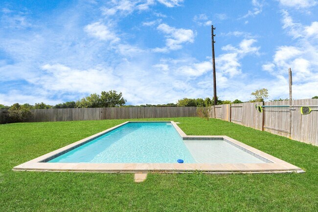 Photo - 2931 Palm Oaks Trail