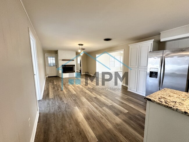 Photo - 1104 Hilton St