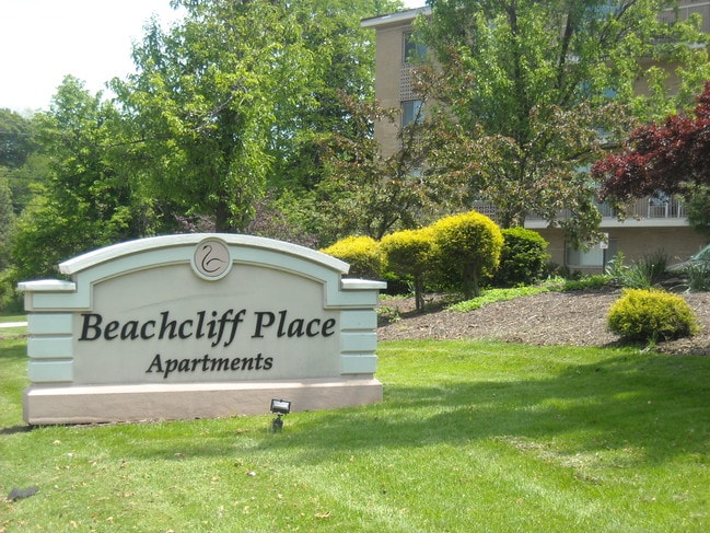 Beachcliff Place - Beachcliff Place Apartments