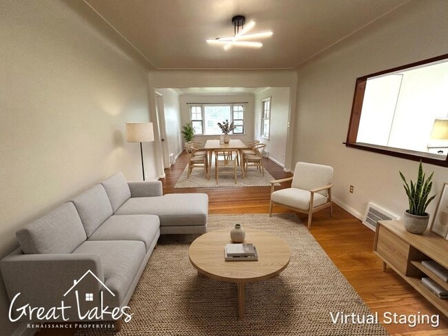 Photo - 21728 Beechwood Ave
