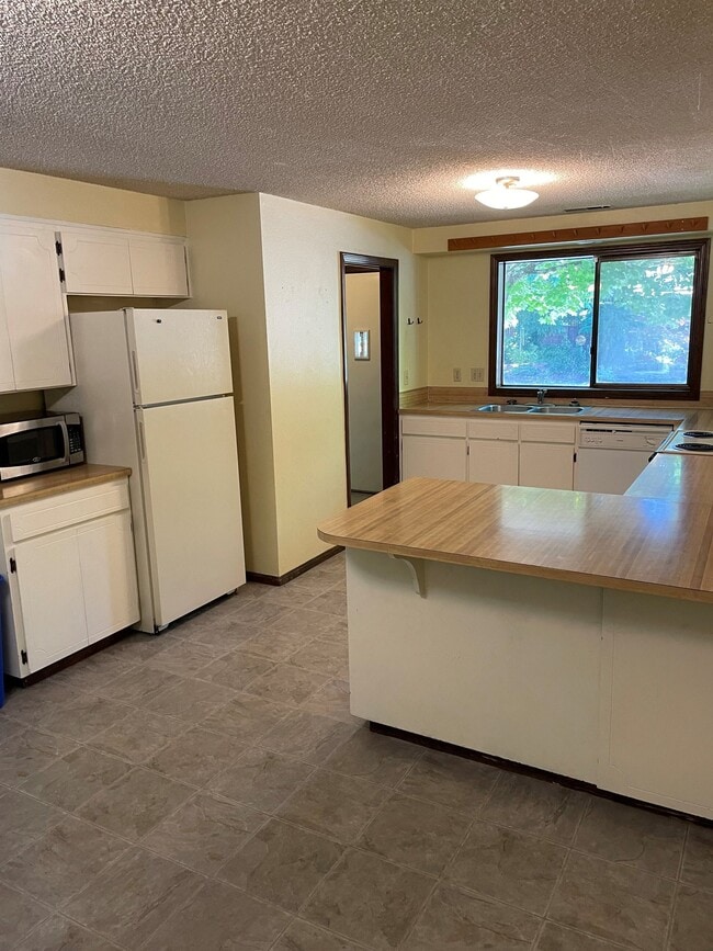 Photo - 3605 NW Tyler Pl