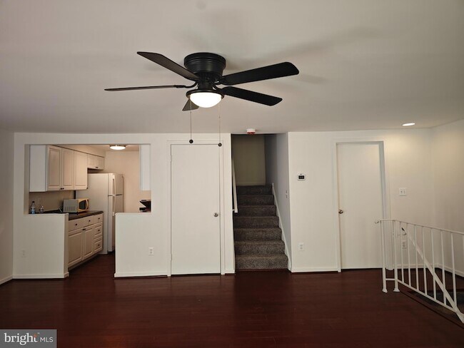 Photo - 9813 Hellingly Pl Condo