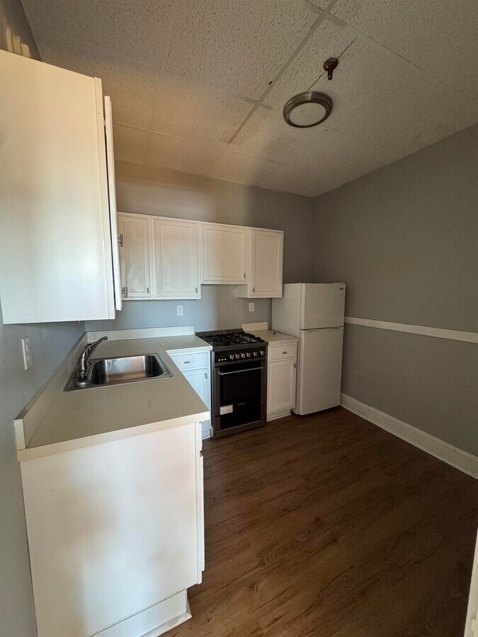 Photo - 1-3 Central Square Unit 305