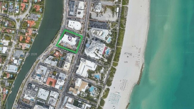 Building Photo - 3200 Collins Ave Unit 9-1