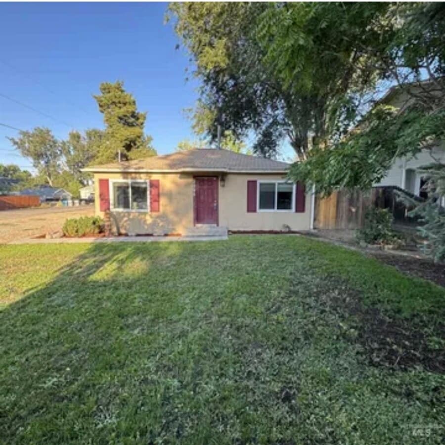 Photo - 2095 S Shoshone St