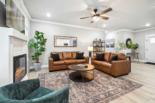 Photo - 10 Granshire Dr Unit ID1237423P