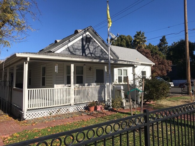 Charming house Downtown Davis - Charming house Downtown Davis