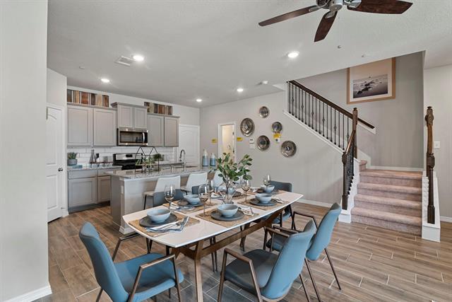 Photo - 3036 Shire Dr