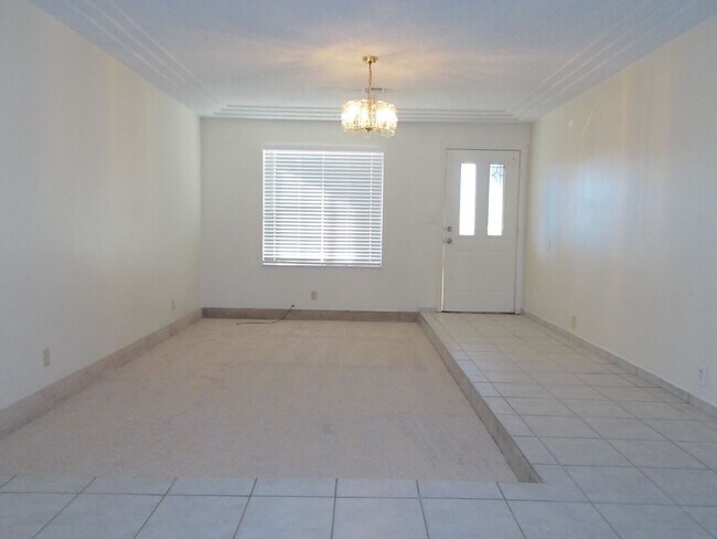 Photo - Charming 3-Bedroom, 2-Bath Single-Story Ho...