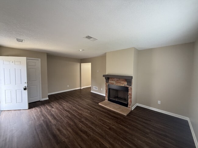 Photo - 8135 N Stoddard Ave