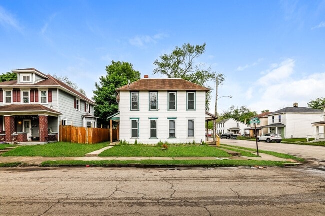 Building Photo - 1601-1603-1603 Edwards Ave Unit 1603 Edwards