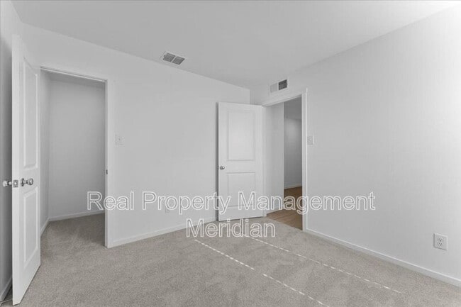 Photo - 1821 Pentro Pkwy