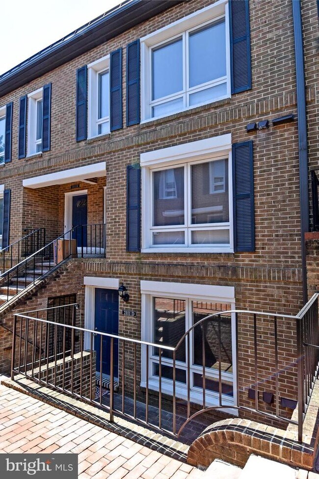 Photo - 2111-D N Monroe St Townhome