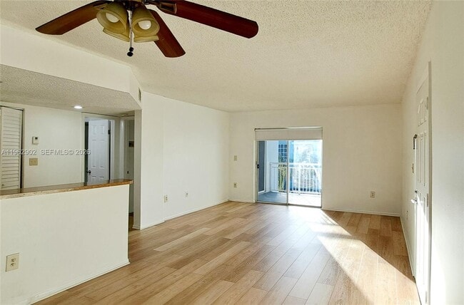 Photo - 8520 SW 212th St Unit 306