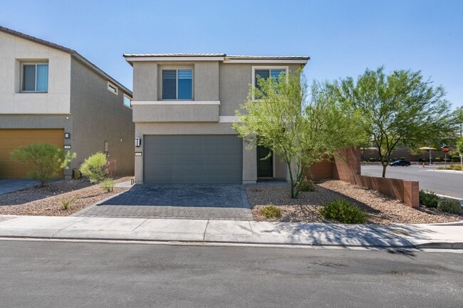 Building Photo - Beautiful 4-Bedroom Home in Desirable Highlands Ranch