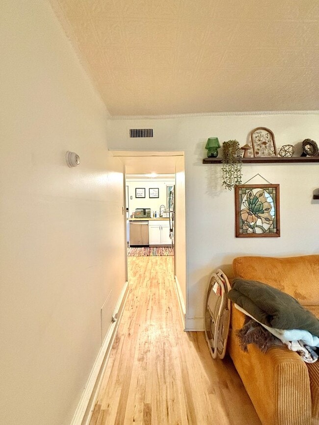 51 W Union St Unit 1