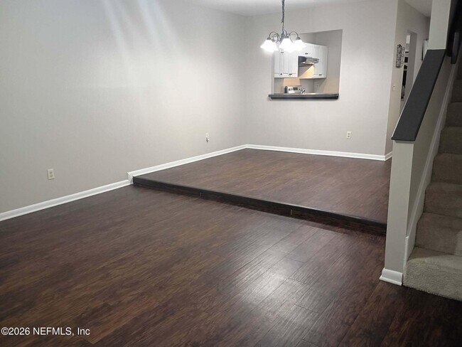 Photo - 1188 Gano Ave
