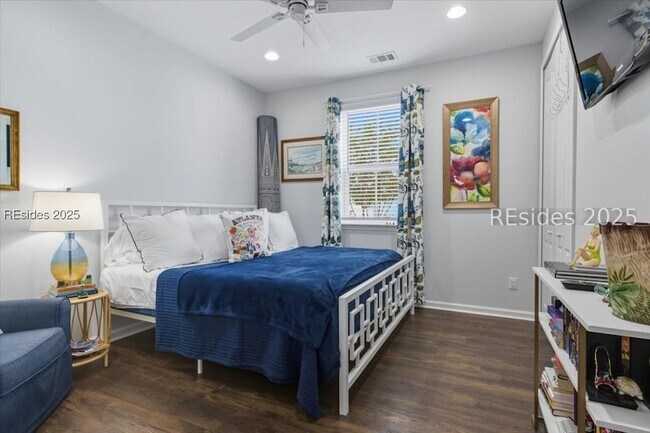 119 Sandbar Ln