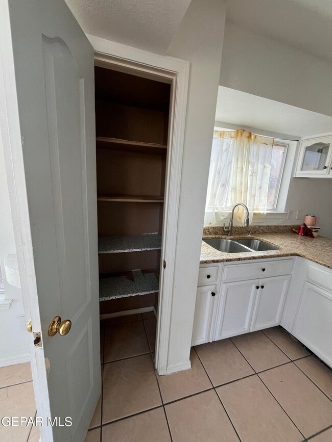 Photo - 6105 Pecan Park Pl