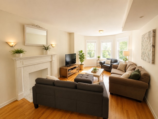 1406 Beacon St Unit 2