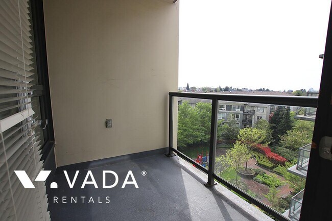 Photo - Nexus 1 BR APT Rental 608-3588 Crowley Dr Vancouver: VADA Unit 608