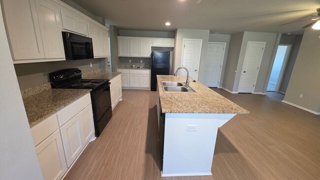 Photo - Great newer 3 bed 2 bath duplex.