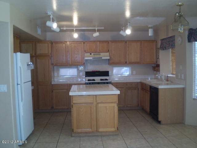 Photo - 1982 W Peninsula Cir