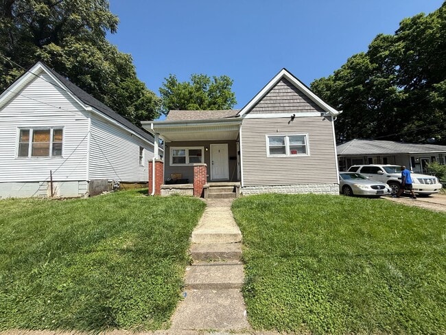 PIO617 - PIO617 Apartment Unit B