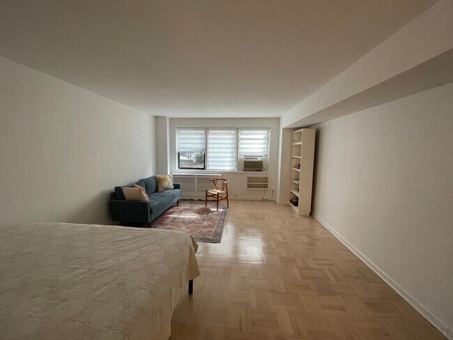 Photo - 333 E 75th St Condo Unit 1B