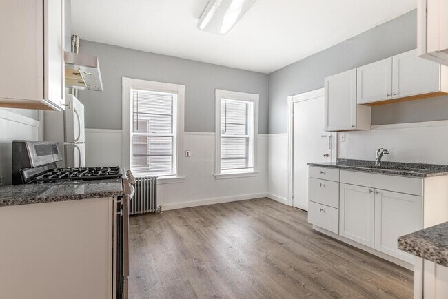 Photo - 49 Harrison St Unit 1