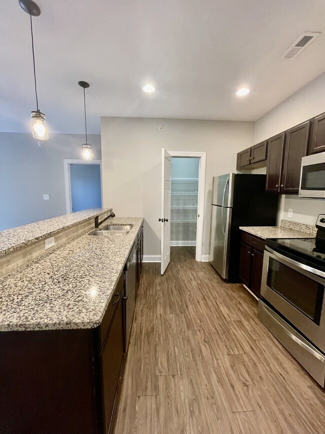 Photo - 100 Portico Street