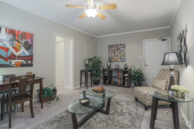 1 BR, 1 BA - Living Room