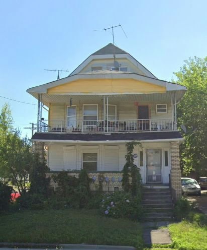 Building Photo - 3615 E 146th St Unit 2