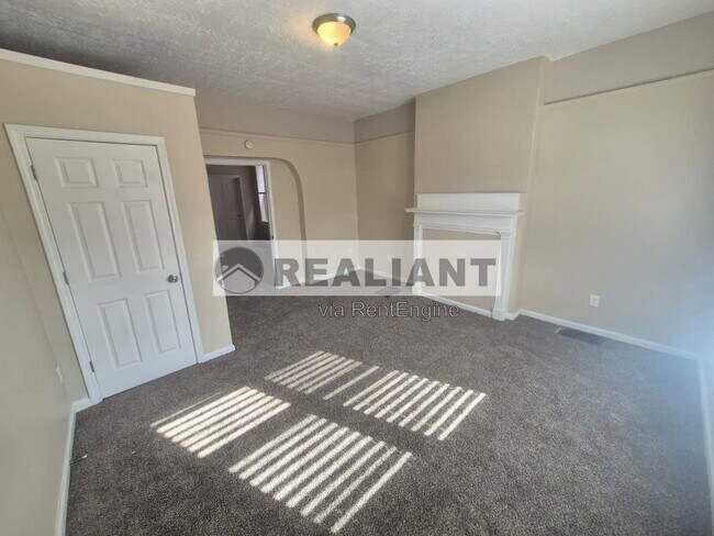 Photo - 132 Evergreen Ave
