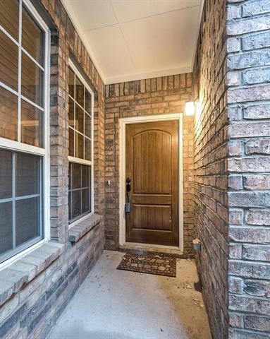 Photo - 5852 Clearwater Dr